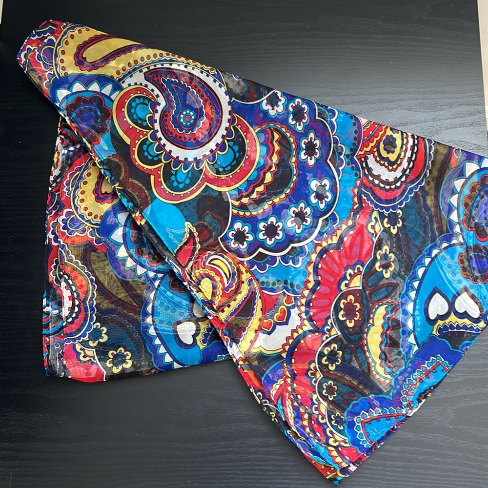 Scarf - Picture 3 of 6